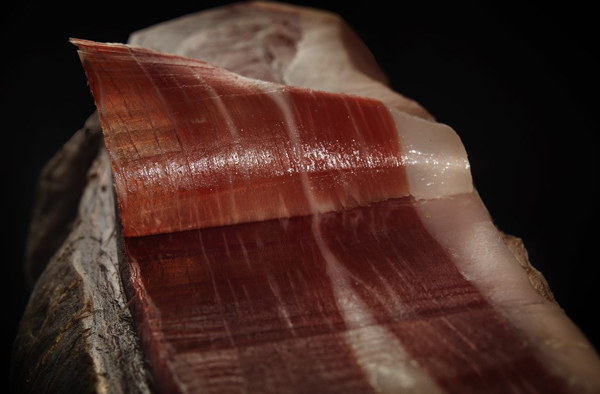 La DOP Jamón de Teruel arranca el segundo año de su campaña “Marcado a frío”